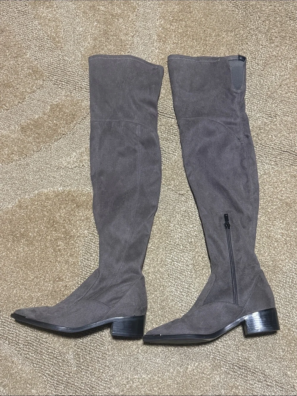 Marc Fisher LTD Gray Over-the-Knee Pointed Toe Boots Women’s 5.5M